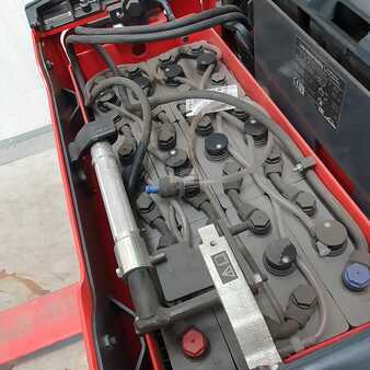 Wózki niskiego podnoszenia z fotelem 2020  Linde T25AP lang (5)