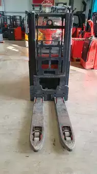 Ruční vysokozdvižný vozík 2020  Linde D10AP (4)