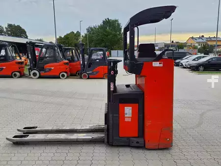 Hochhubwagen 2022  Linde D12RW (1)