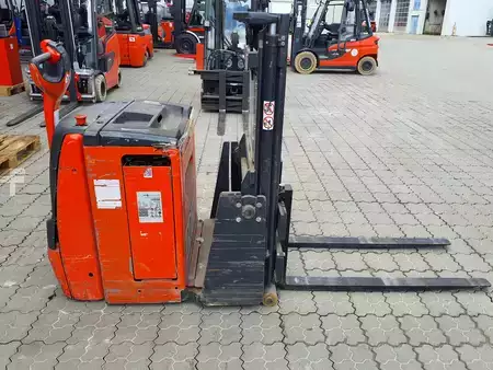 Apilador eléctrico 2020  Linde L06AC (1)