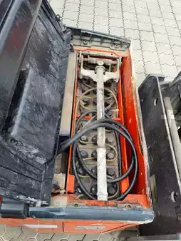 Apilador eléctrico 2020  Linde L06AC (5)
