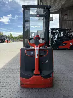 Magasemelésű béka - Linde L20i (1)