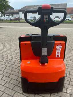 Niederhubwagen 2017  Toyota LWE 250 (1)