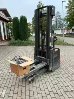 Hochhubwagen 2019  Toyota SWE 160 L (3)