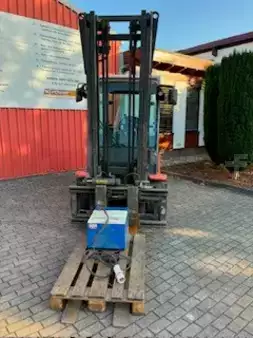 Elektro 4 Rad 2021  Toyota 8FBMT 50 (2)