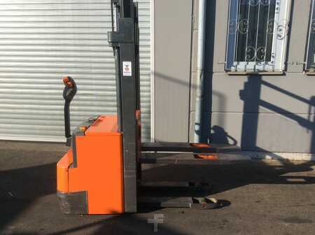 Hochhubwagen 2000  Steinbock Boss WP14 (1)