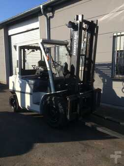 Empilhador diesel 2014 Unicarriers D14A35y (2)