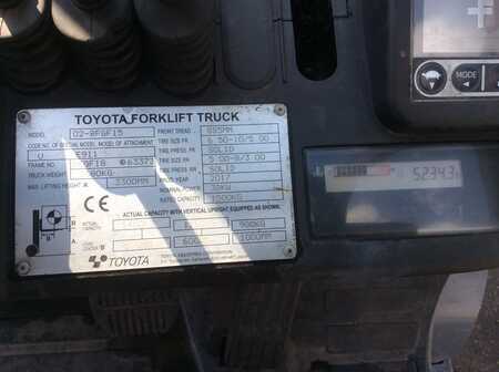 Empilhador a gás 2017 Toyota 02-8FGF15 (2)