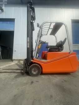 Elektro tříkolové VZV 2008 BT C3E 160 (2)