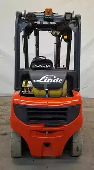 Treibgasstapler 2016  Linde H20T-01 (3)