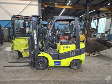 Chariots élévateurs GPL 2024  Clark C20s LPG (6)