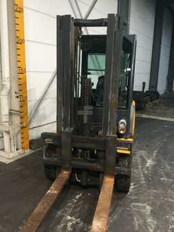 Diesel Forklifts 2015  Jungheinrich DFG425 (2)