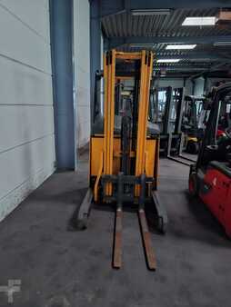 Rækketruck 2010  Jungheinrich ETV112 (3)