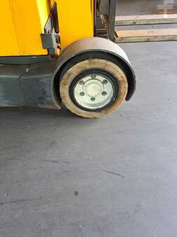 Tolóoszlopos targonca 2009  Jungheinrich ETVC16 (9)