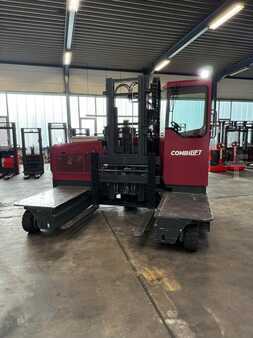 Kylkitrukki 2021  Combilift C3000 ST (1)