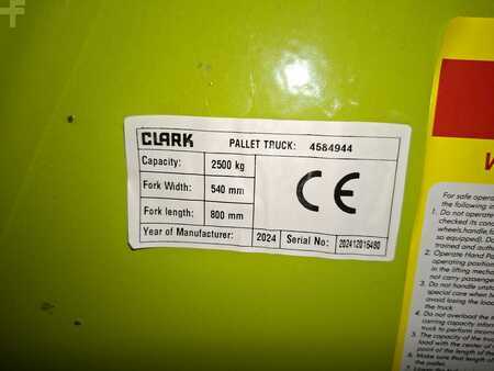 Handhubwagen 2024  Clark CPJ25 - 540X800 mm NEU (2)