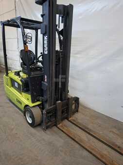 Elektro tříkolové VZV 2013  Clark GTX20s (3)