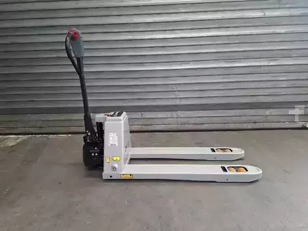 Transpallet elettrici 2026  Pramac EY20L Neugerät (1)