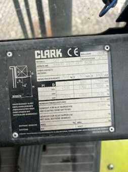 Dieselový VZV 2001  Clark CDP 45 (5)