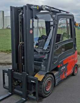 Linde E 30 L-01