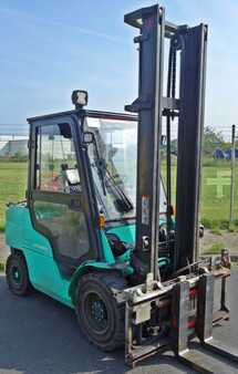 Empilhador a gás 2019  Mitsubishi FG 35 NT (1)