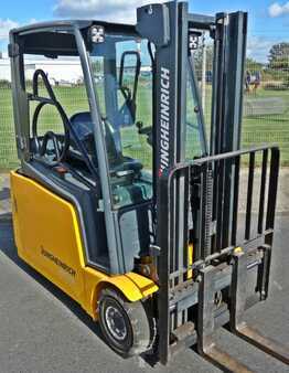 Eléctrico - 3 rodas 2014  Jungheinrich EFG 216 (1)