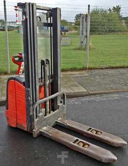 Stacker pedestre 2012  Linde L 16 (1)