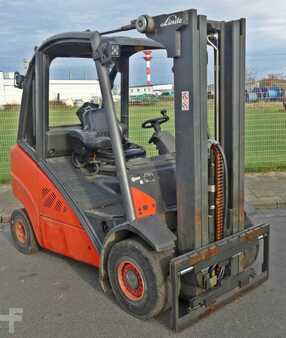 Dieselstapler  Linde H 30 D-02 (1)