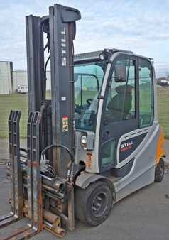 Elektromos 4 kerekű 2016  Still RX 60-30 (4)