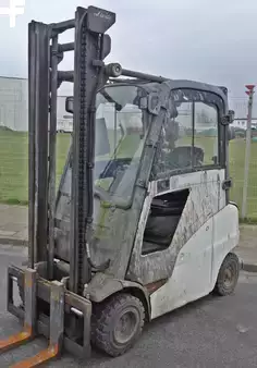 Diesel truck 2009  Linde H 20 D (2)