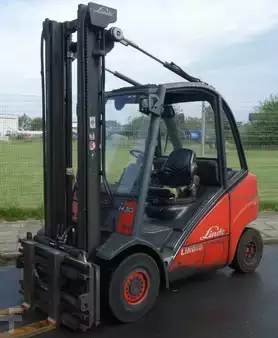 Chariots élévateurs diesel 2007  Linde H 30 D (2)