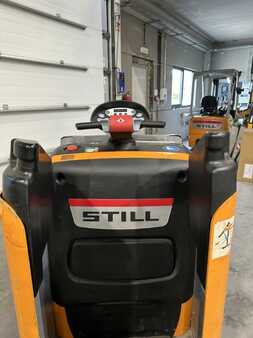 Nízkozdvižný vozík se sedadlem pro řidiče 2016  Still EXU-S22 batterie 98% (5)