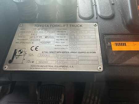 LPG Forklifts 2014  Toyota 02-8FGF30 (10)