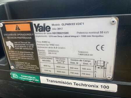 Empilhador a gás 2017  Yale GLP40VX (10)