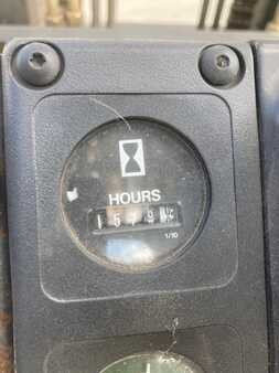 Chariot élévateur gaz 2005  Hyster S7.00XL (12)