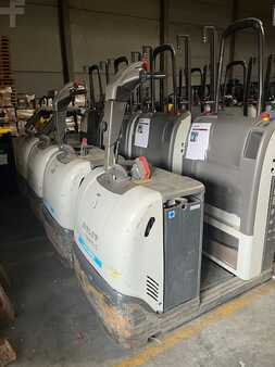 Outro 2015  Unicarriers PLP250 ( lot de 8 ) (1)