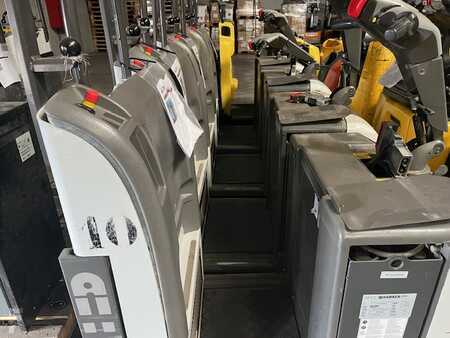Outro 2015  Unicarriers PLP250 ( lot de 8 ) (5)