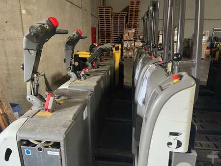 Outro 2015  Unicarriers PLP250 ( lot de 8 ) (6)