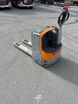 Electric Pallet Trucks 2017  Still EXU20 (1)