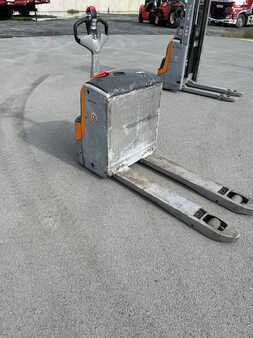 Electric Pallet Trucks 2017  Still EXU20 (3)