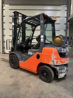 LPG Forklifts 2010  Toyota 02-8FGF25 (6)