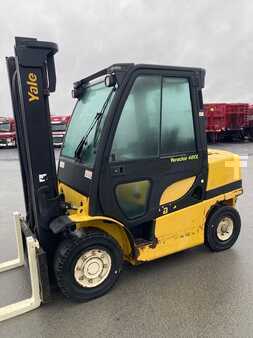 Diesel Forklifts 2010  Yale GDP40VX5 (25)