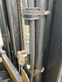 Diesel Forklifts 2010  Yale GDP40VX5 (32)