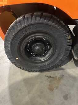 Dieseltrukki 2012  Doosan D45SC-5 (13)