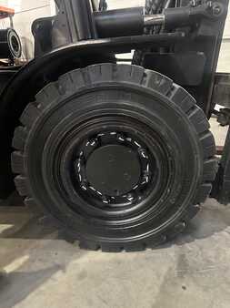 Dieseltrukki 2012  Doosan D45SC-5 (14)