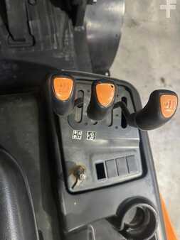 Dieseltrukki 2012  Doosan D45SC-5 (9)