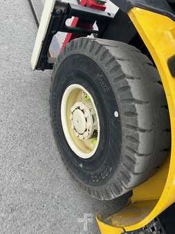 Treibgasstapler 2015  Yale GLP25VX 1045 heures (11)