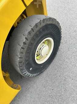Treibgasstapler 2015  Yale GLP25VX 1045 heures (12)