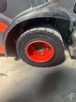 Nestekaasutrukki 2019  Linde H18T-01 (11)