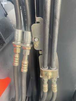 Nestekaasutrukki 2012  Linde H18T-01 (12)